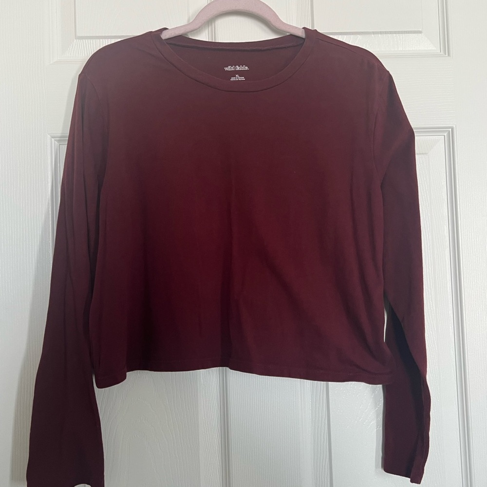 Wild Fable Burgundy Cropped Long Sleeve Tee